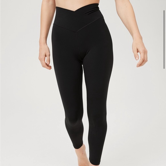 aerie Pants - Aerie OFFLINE High Waisted Crossover leggings